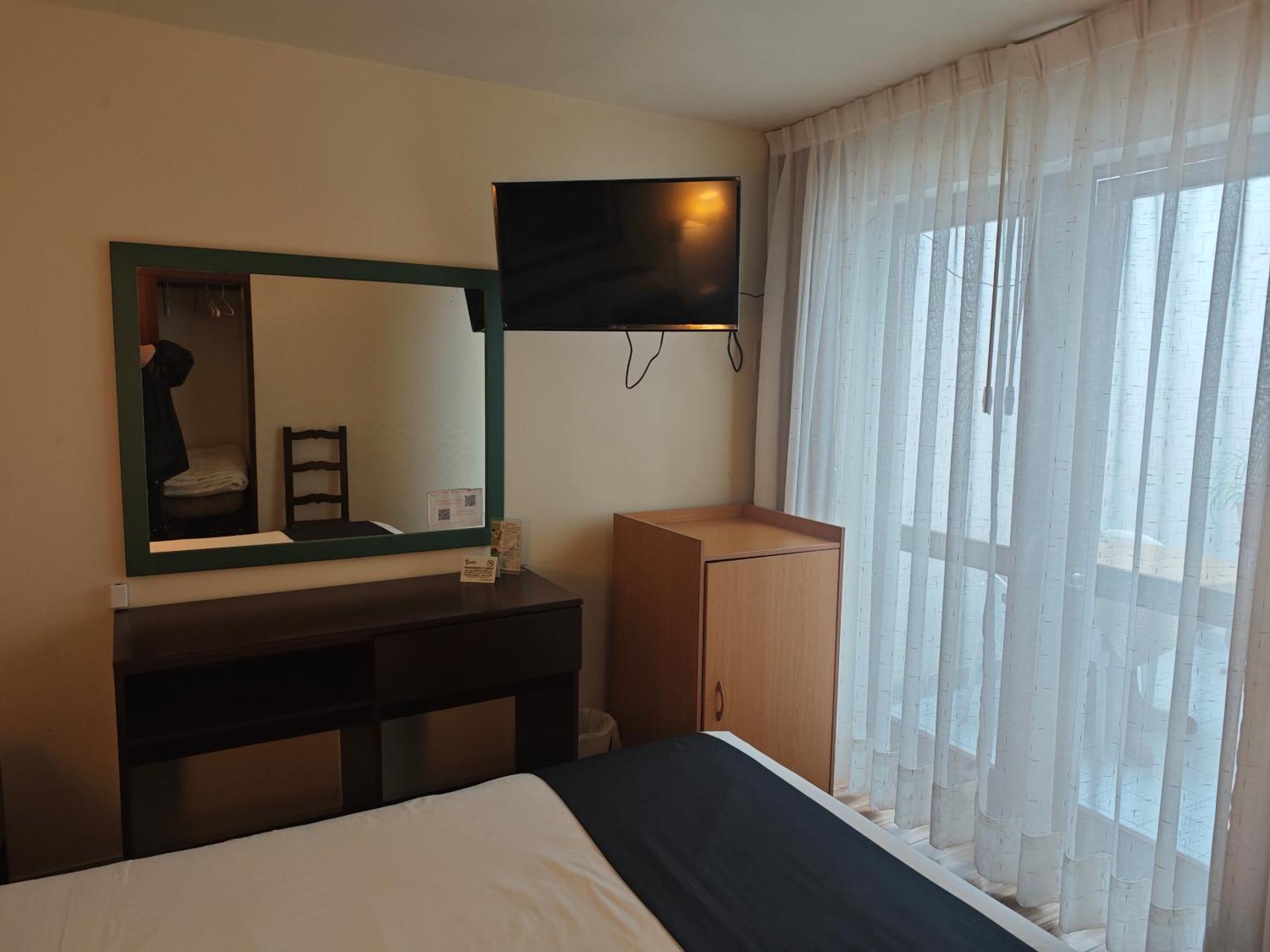 Hotel San Isidro Inn Lima Room photo
